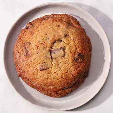 Chocolate chip cookie square